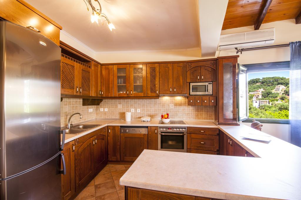 Harmony Marathias Luxury Apartment Eksteriør bilde